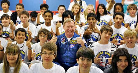 NASA ASTRONOTU / Astronot Richard RICHARDS (2011)